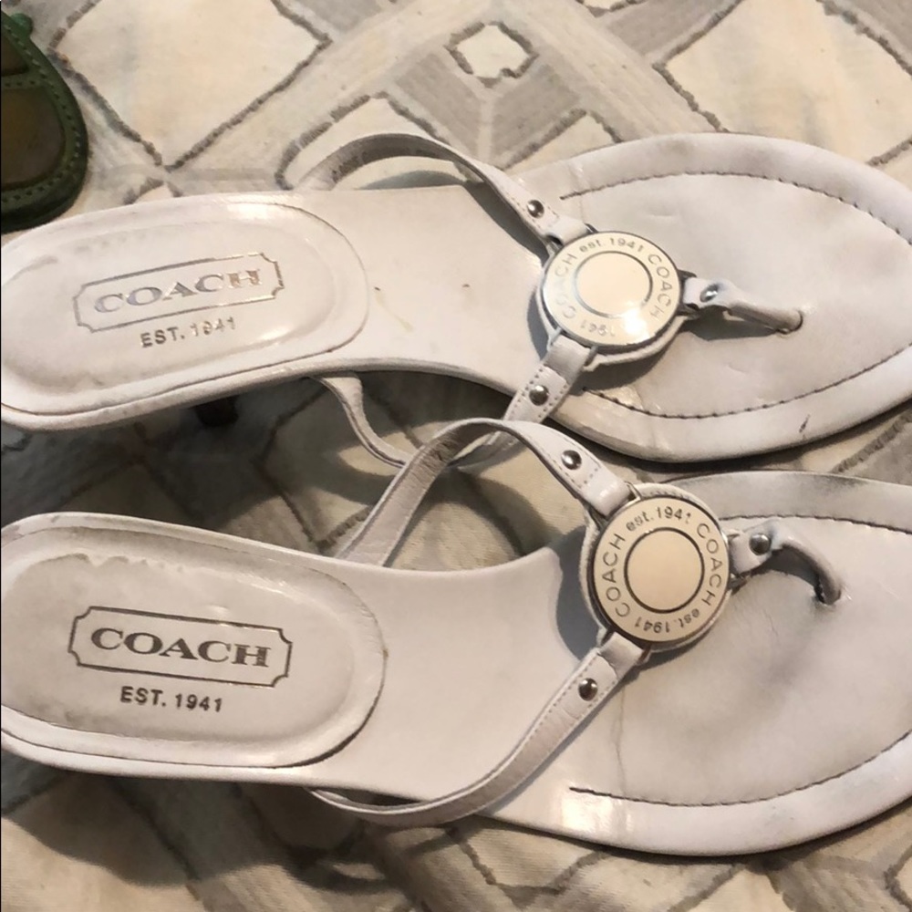 WHITE COACH WEDGES SIZE 7.5